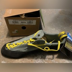Brand new La Sportiva Mythos Eco climbing shoes